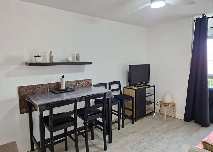 Apartment Renove Au Centre, Parking - 2 Pers. - Fr-1-387-229 Marseillan (Herault)
